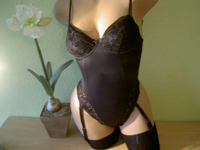 String-Body, 75 B schwarz