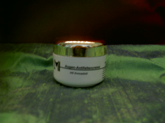 Augencreme